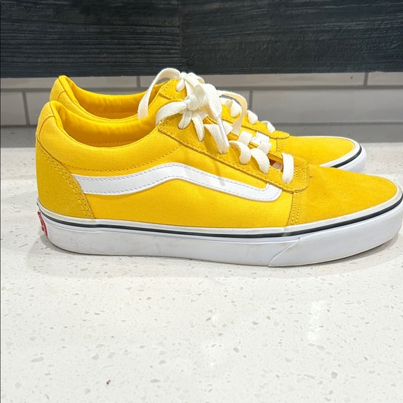 Vans Yellow and White Sneakers - Picture 2 of 8
